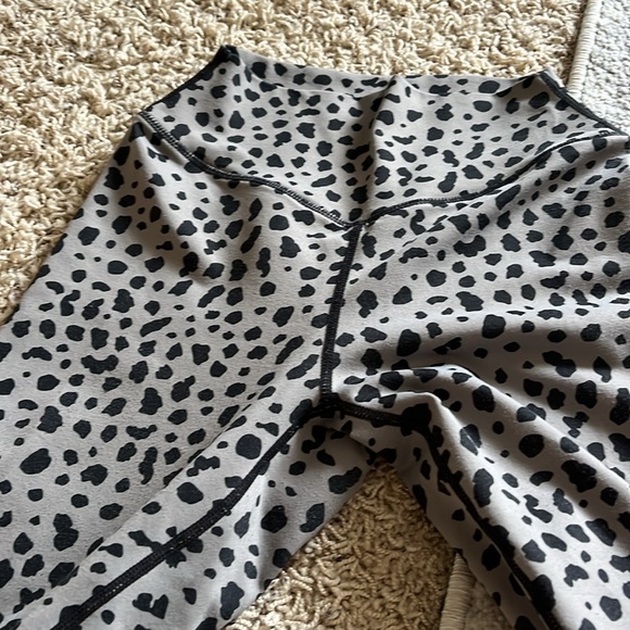 Balance Athletica Leggings - Picture 3 of 4